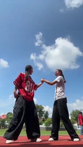 Finesse round 2 #dance #finesse #brunomars #fyp #viral #choreo 