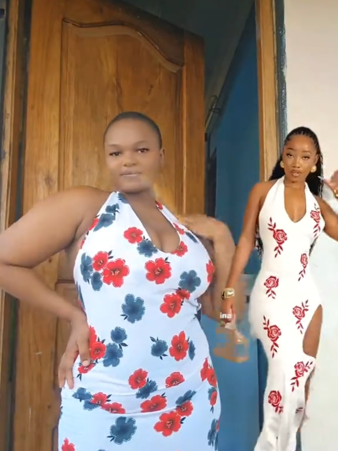 Fashion ni sanaa ya kujieleza bila kusema neno 👗✨ - kila outfit ni masterpiece. Hashtags: #Fashion #StyleInspo #OutfitGoals #FashionTanzania #RunwayVibes #OOTD #StyleVibes #Fashionista #TrendAlert #WardrobeGoals #GlamLife #SanaaYaMavazi