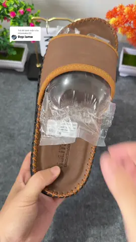 Trả lời @mtsneaker22 dép da cao cấp đế doctor Halita #dep #depnam #halita 