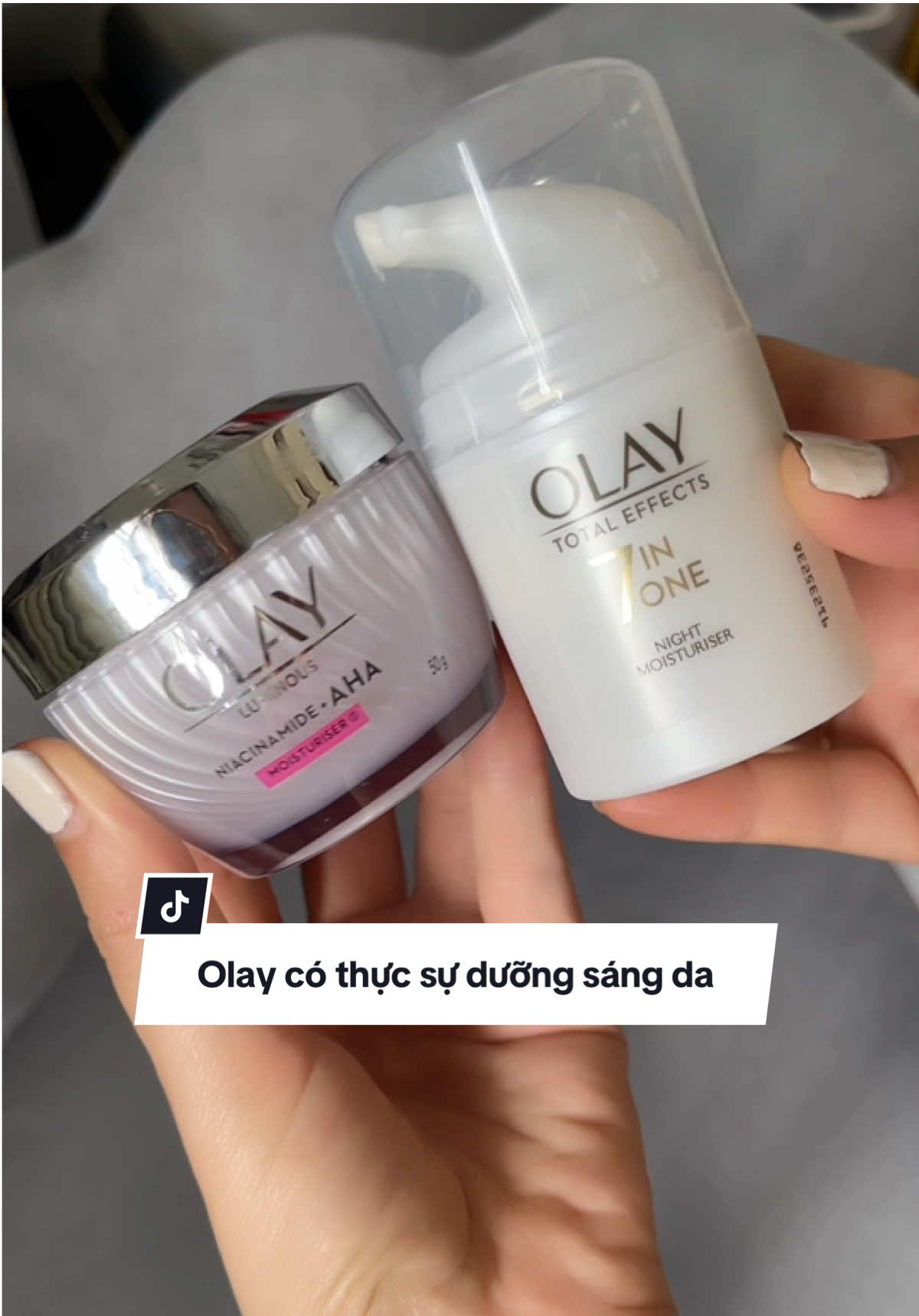Kem dưỡng olay niacinamide + aha dành cho bà nào da dễ bị bí hơn nè #OLAY  #Niacinamide #AHA 