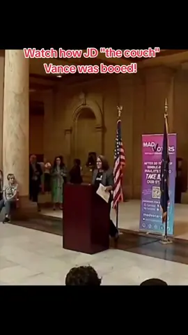 Vance gets booed! #stoptrump #eu #canada🇨🇦 #england #chinese #usa_tiktok 