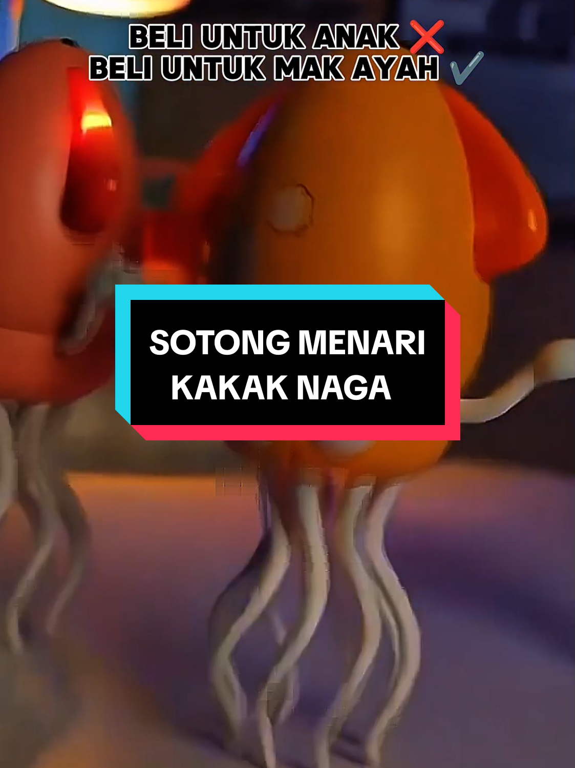 Kakak Naga punya pasai, habis terjebat mak ayah beli si sotong viral ni Beli pula bukan untuk anak, beli untuk diri sendiri pula tu 🤣 Korang boleh dapatkan si sotong menari ni di beg kuning dibawah 👇 #fyp #sotong #mainansotong #sotongmenari #kakaknaga 