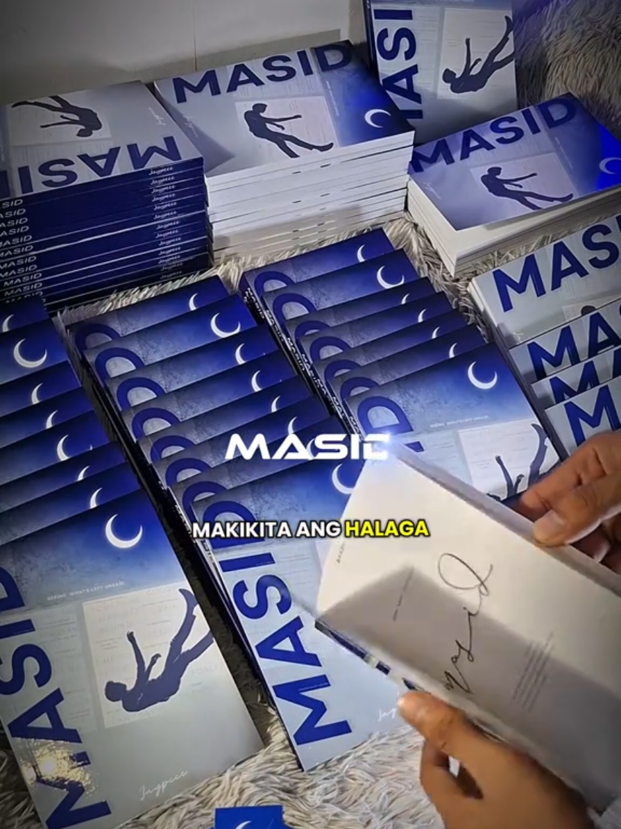 Sabi nga nila, “Hindi mo malalaman ang halaga ng isang tao hangga’t wala na sila.” Minsan, habang nandiyan pa sila sa tabi natin, we take them for granted. We get so used to their presence, their care, their love, na nakakalimutan nating pahalagahan sila habang nandiyan pa sila. We say “thank you” minsan, pero more often, we assume na they will always be there. Yung simpleng kumustahan, tawag, o yakap—akala natin maliit na bagay lang. Pero kapag nawala na sila, doon natin marerealize na yung mga simpleng bagay pala na ‘yon, yun yung mga pinaka-nakaka-miss. Life has a way of teaching us lessons the hard way. Kapag may nawala, saka natin makikita yung impact nila sa buhay natin—yung mga bagay na hindi na mababalik. That’s why it’s so important to appreciate people now, habang kasama pa natin sila. Say what you need to say. Ipakita mo yung pagmamahal mo. Wag mong ipagpaliban yung “sorry,” yung “thank you,” at lalo na yung “I love you.” Hindi natin kontrolado kung hanggang kailan natin makakasama ang mga mahal natin sa buhay. Pero kontrolado natin kung paano natin sila tratuhin ngayon. Let’s choose to be present. Let’s choose to value them, not only in grand moments, but in the everyday, ordinary ones.#unsaidthoughtsbook #unsaidfeelings #masidbook #valueyourself #unsaidthoughts 