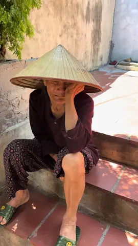 Chả hiểu kiểu gì tự nhiên ngồi khóc tìm Quốc với xẻng 🤣🤣