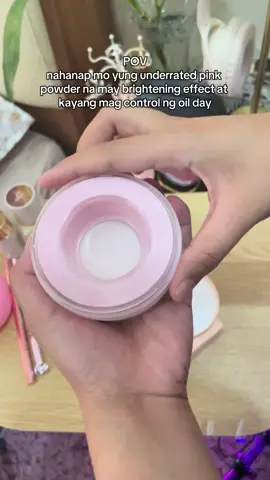 trying out the PINKEST pink powder I have is a game changer! Napaka fine ng powder at no flashbacks at all! 🥹🫶 #pinkpowder  #settingpowder #loosepowder #pinksettingpowder