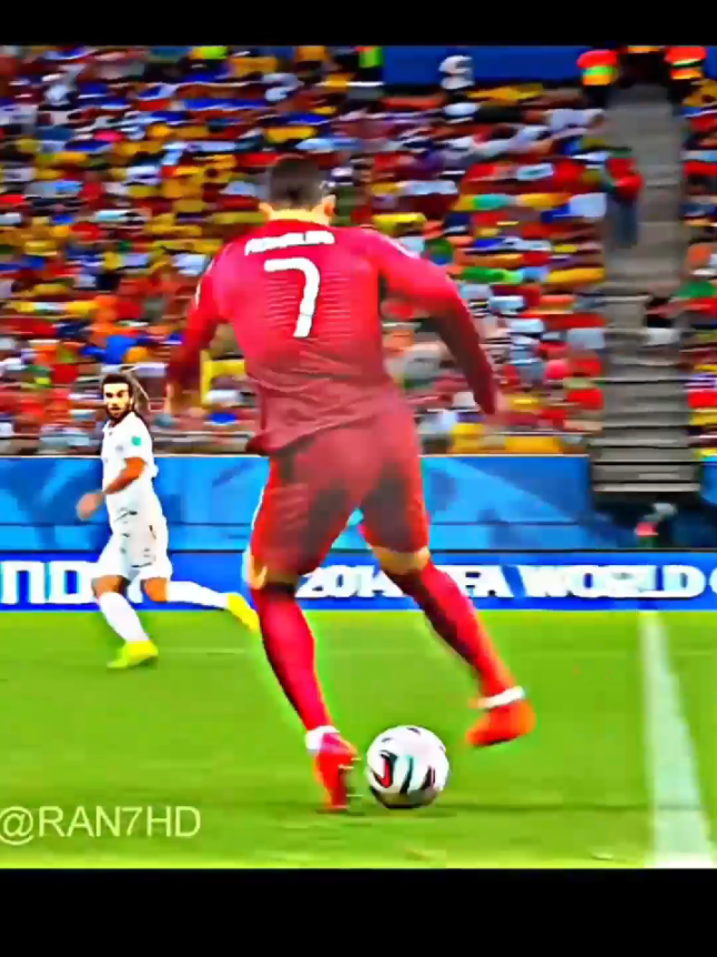 #ronaldo_skills #best ⚽🔥 #foryou #foryoupage #sbsourov11 #bdtiktokofficial 