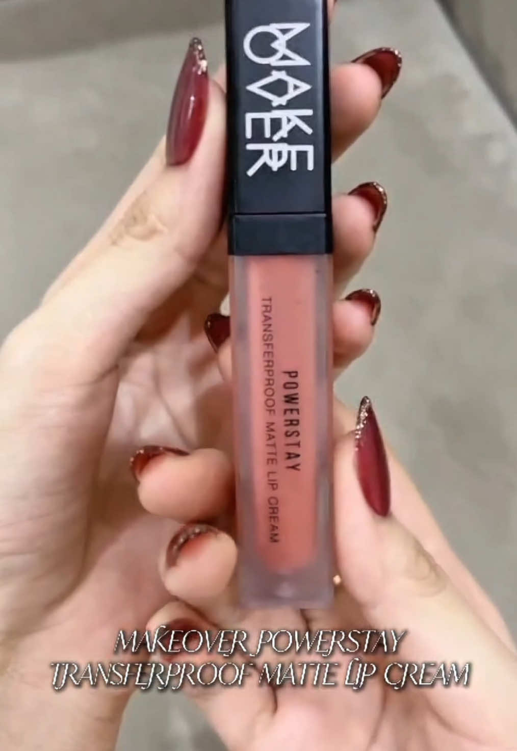 Makeover Powerstay Transferproof Lip Matte😍✨ #fyp #fyppppppppppppppppppppppp #makeover #makeoverpowerstay #makeup #beauty 