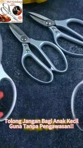 sngt mudah ye nk siang ayam guna gunting heavy duty ni #guntingdapurheavyduty #guntingdapur #guntingdapurviral #readystock #heavyduryguntingdapur 