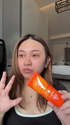 Sunshine’s out, but my skin’s safe 🌤 Glowy skin + daily sun protection = Deoproce Sunblock Cream magic ✨ Light, smooth, and never sticky — just how I like it. @Deoproce Philippines #deoproceph #sunscreen 