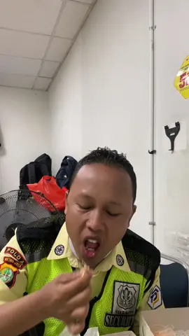 kerja terus pasti gapunya teman, mau yg kayak gimana ??? 🫵🏼🥹 #satpamindonesia #fypシ゚viral #tren 