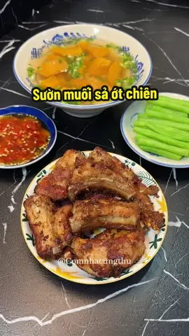 Sườn muối sả ớt chiên  #ancungtiktok  #comnhacungthu  #xh  #trending  #nauan  #fup 