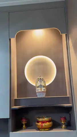 #yeechop #lights #neonlights #striplights #decoration #DIY #diylights #diyledlights #ledstriplights #LED #strip #lighting #tracklighting #neonlight #roommakeover #electroniclighter #design #installation 