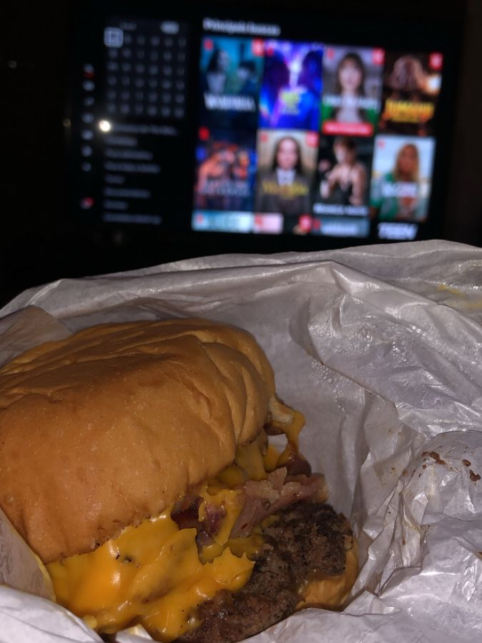 Fotos para fingir,estar assistindo filme. #fy #foryou #fake #fingir #foryoupage #filme 