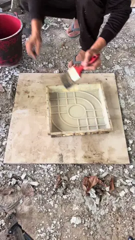 หล่อแผ่นพื้นทางเดิน 30*30