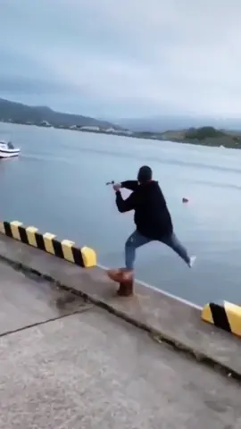 Epic hilarious fail #funnyvideos😂 #funnyfail #fail #funny #funnyvideo #fpy 