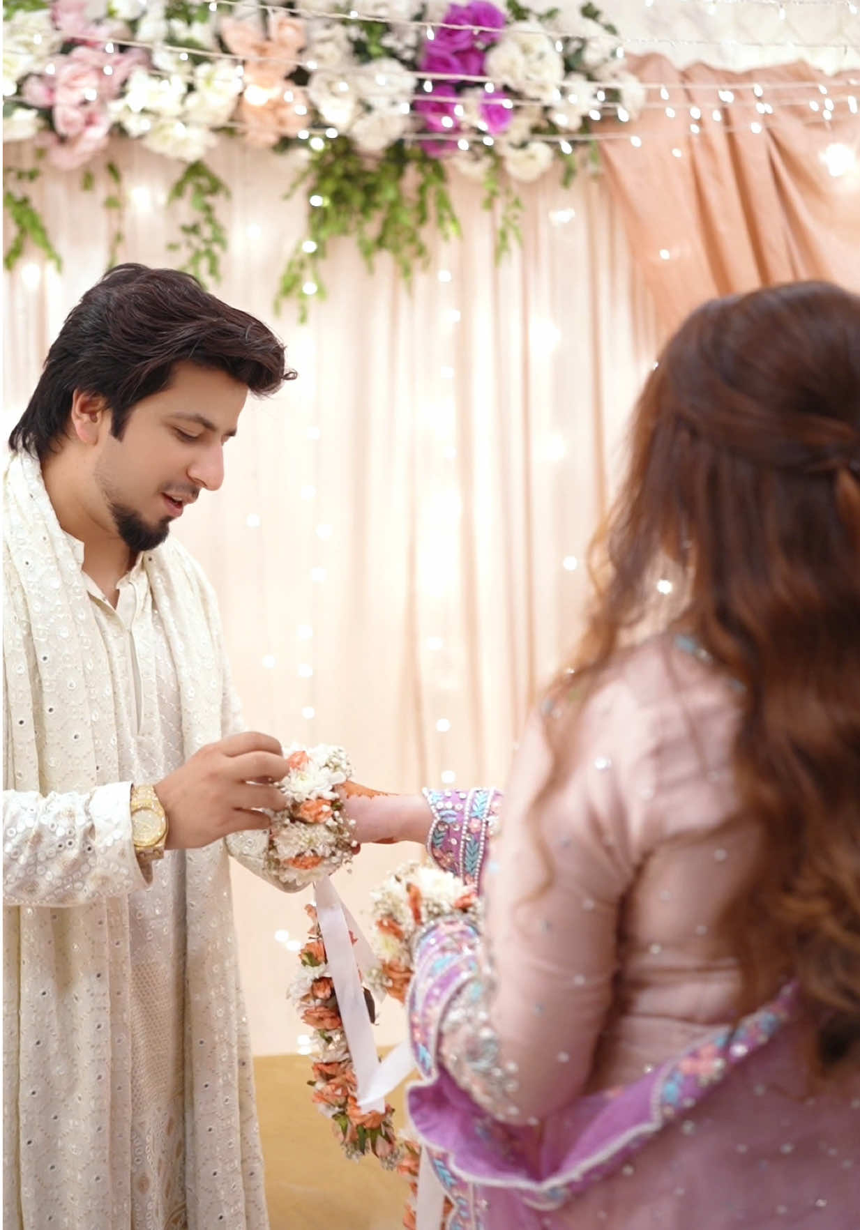 Baat paki 🥰❤️ “Yeh surprise aapki soch se zyada bara hai… 💌💍” #sidmrrapper 