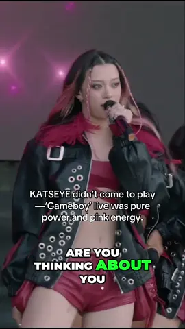 KATSEYE lit up the Lollapalooza stage with their iconic ‘Gameboy’ performance. This group is defining the next era of pop. #katseye #gameboy #katseyelive #lollapalooza2025 #girlgroup 