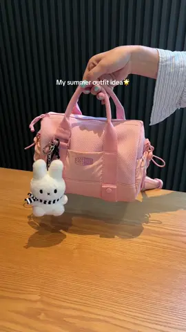 My summer outfit idea💖#bagsmart #whatsinmybag #OOTD#outfit#summervibe #slingbag#crossbodybag 