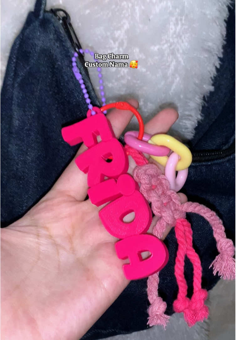 #gantungan #bagcharm #gantungantas #gantungankunci #gantungancustomnama #gantungancustom 