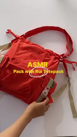 ASMR totepack baru nih!! namanya Rui loh, lucu banget kann guys 🤩 warnanya banyak banget, super stylish dan juga spacious jugak 🙌🏻 cocok banget buat kalian santai atau sekolah‼️ buruan order guys, mumpung lagi sale 😚 #tiktoksale #backpack #shoulderbag #totebag #totepack #backtoschool #tassekolah 