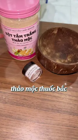 bột tắm trắng thảo mộc thuốc bắc #bottamtrangthaomocsuade #tiembotnguyenchatbenuss #tiembottamtrangbenuss 