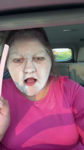 First off I look like someone from a scary movie… second… I LOVE THIS!!! So much fun and it actually helps! #asmrsounds #asmr #satisfying #satisfyingvideo #beautyhacks #productreview 