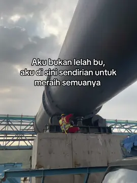 #helemkuning_imip👷 #welderindonesia🇮🇩 #weldersmawfcaw #sadvibes🥀 #sadstory #fyp #fypage #fypシ゚ #fypberanda 