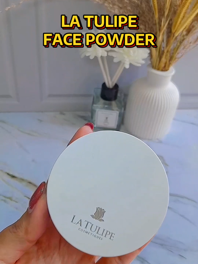 Bedak tabur ringan,halus dan awet dari la tulipe😍#latulipe #latulipefacepowder #bedaktabur #fyp 