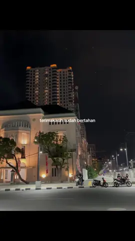 jangan lupa berterimakasih pada diri sendiri🫂