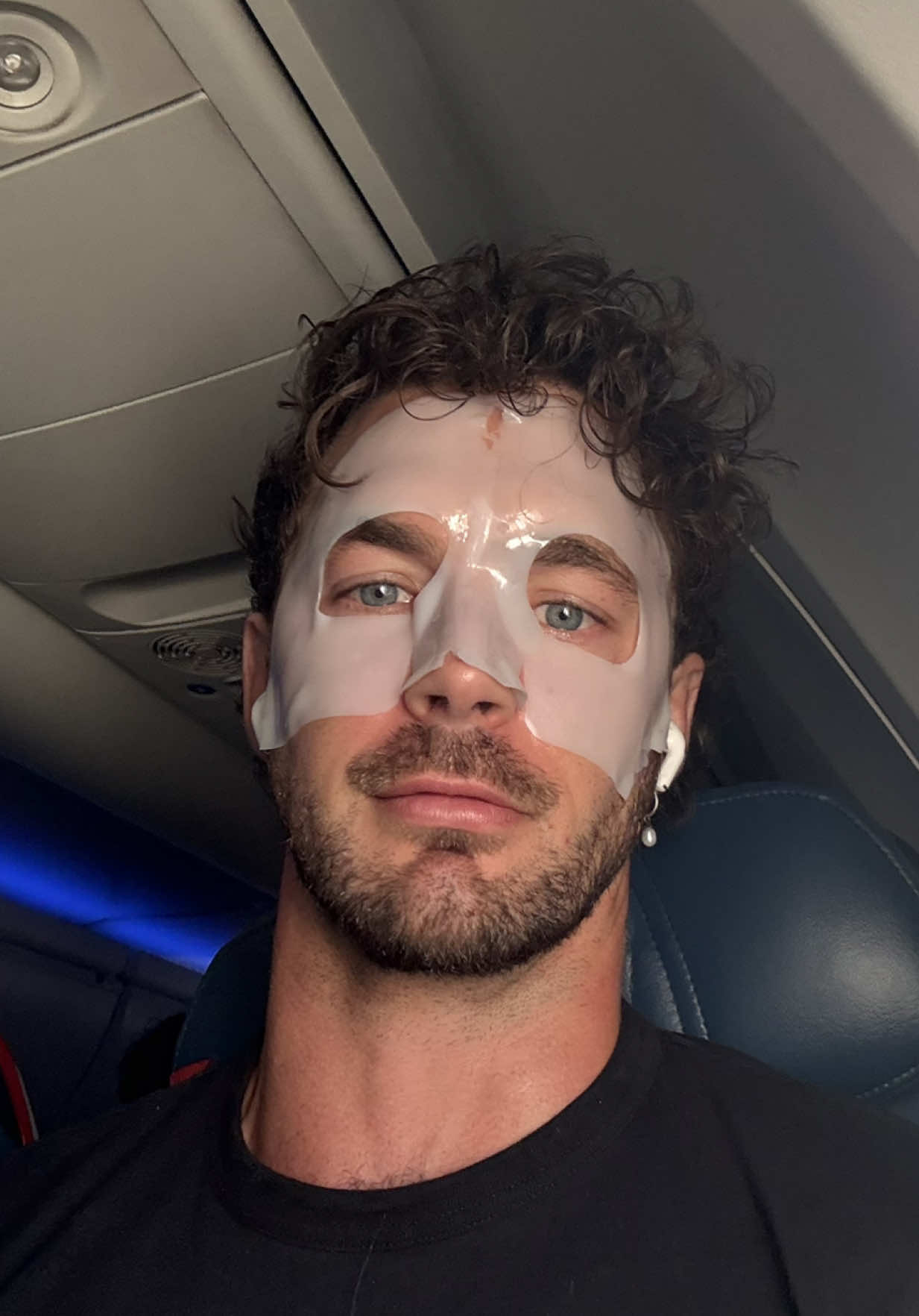 I’m that Guy on the Plane 😂 my flying non negotiable. 