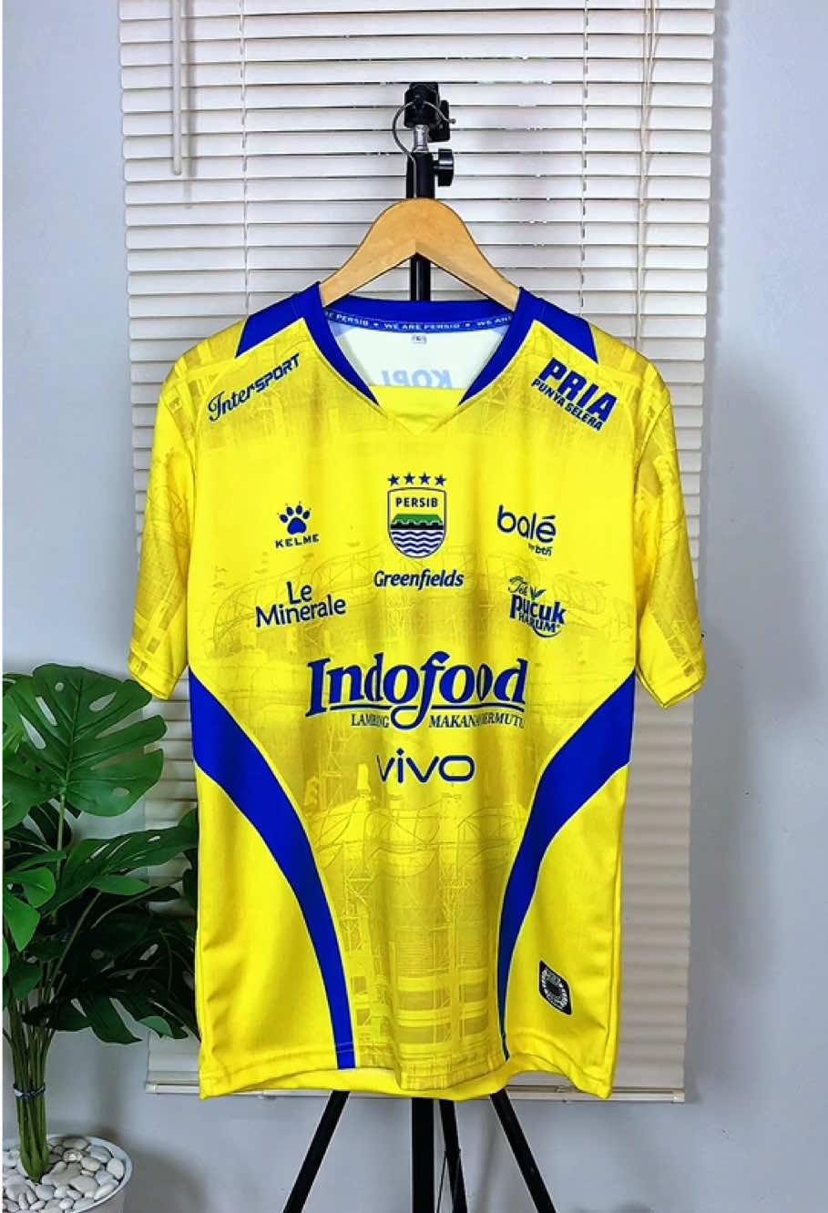 Jersey persib musim 2025-2026💛 #vintageretro #persibbandung #jerseypersib 