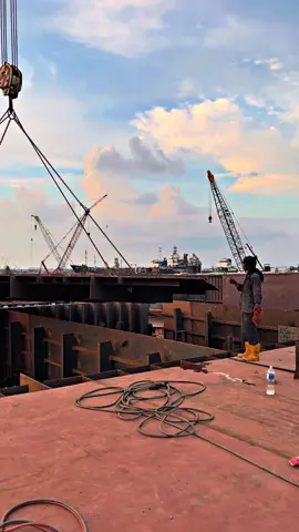 kerjo bonus e nyawang 🌅#fyp #galangankapalbatam #fitter #welderfitter #batamtiktok 