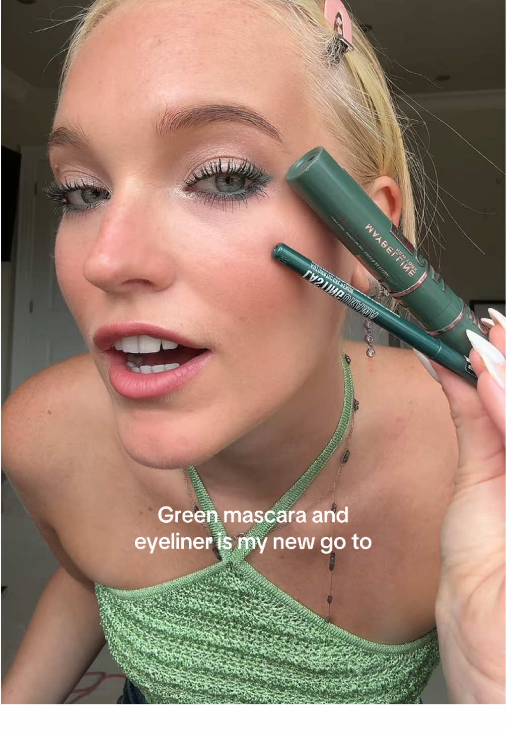 Felt like being adventurous and tried out this new green eyeliner and green mascara and it’s kind of changed my life 😍 @MaybellineUK #fyp #maybelline #greenmascara #greeneyeliner #mascara #Eyeliner #makeup #boots #superdrug 