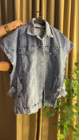 Zara’s jaket 🙊🙈🙉 متاح منه چينز فاتح وچينز محجر 🍒🍒 #outfitideas #outfitoftheday #jeans #jaket #trending 