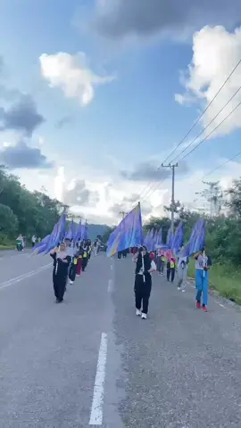semangat adik² latihan paradenya🤗 #marching #marchingband #marchingbandlife #brass #battery #colorguard #persiapan #17agustus #parade #gerakjalan #garudapancasila #musik #latihan #konten #baubau #pasarwajo #buton #fyp #fypage #fypppppppppppppp #beranda #masukberanda 