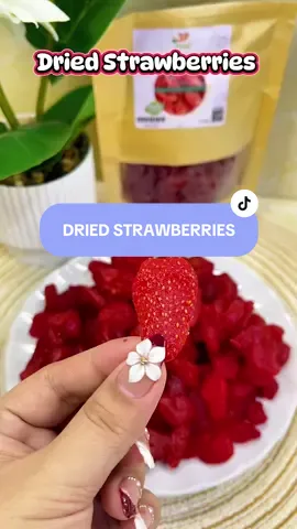 3F FOOD DRIED STRAWBERRIES 🍓 So yummy! 🥰 #driedstrawberries #driedstrawberry #strawberries #driedfruit #healthysnacks #healthysnack #driedfruits 
