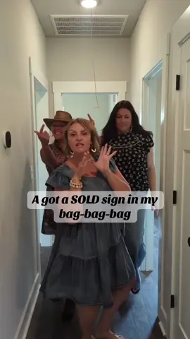 @Leah Willis•EclecticAL•Realtor #JustCallJen #yourfirstcall #dreamhome #newbeginnings #moveinready #firsttimehomebuyer #NewBuild #newconstruction #EclecticAlabama #prattvillerealtor #wetumpkaalabama #pikeroadalabama #montgomeryalabama #funnyrealtor