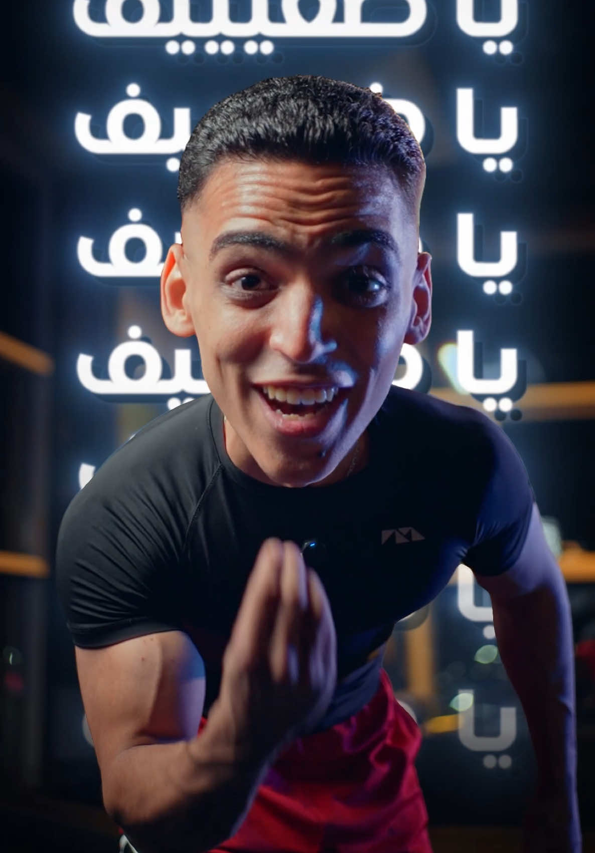 ‎هتشلها فى الفرح ازاى يا ضعيييييييف  • • • • #gym #abs #motivation #shoulders  #workout #bodybuilding #يوسف_ادريس #الطبيعى_يكسب #muscles #armsworkout 