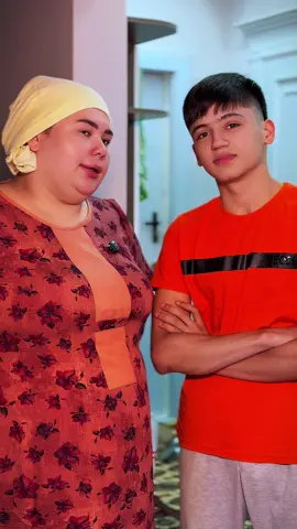 Tiktoker gelin😂 Gyzylyny gowy bahadan sat 61/99/59/23