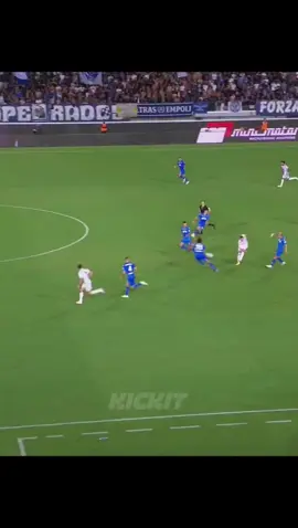 When players refuse to give up 😤 #cristianoronaldo #ronaldo #futbol #fyp 