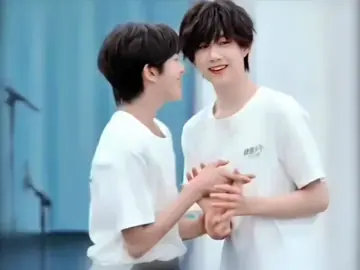 Hai người vờn nhau nhiều người vui>< Cre douyin: @酸奶鑫星酱 #chenyiheng_陈奕恒 #trầndịchhằng #chenjunming_陈浚铭 #trầntuấnminh #hengming #hằngminh #tfgiatocf4 