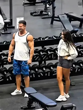 ANATOLY WEIGHT LIFTING PRANK 🦾#gym #anatoly #GymTok 