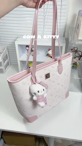 bé nào thích kitty hông nèee🎀🙈#borryrosa #mytamnunbox #tiktok #xuhuong #cowkitty 