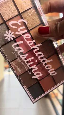 Eyeshadow for 40K each Visit our store for more products on display. We are located in Kitala Plaza, 1st floor, Entebbe Rd. Opposite REGNOL Gasolin station.  #followus #ugandatiktok #uganda #makeup #mua #beauty #makeupartist 