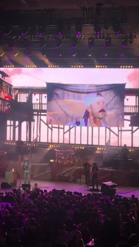 😝                                           #fyp #18 #rileygreen #concert #trending #relatable #foryou #fypシ #bsf 