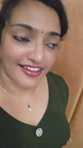 kannum.. karalum.. kanvukalum ...neeyallallayo? ..ninakallayo?..#ti ̇ktok #tiktokindia #tiktokviral #makeup #malayalamsongs 