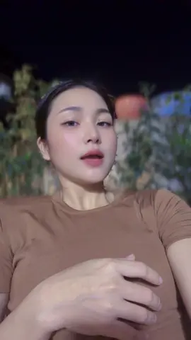 Đùa chứ sao thời gian này trôi chậm lại sao nhỉ