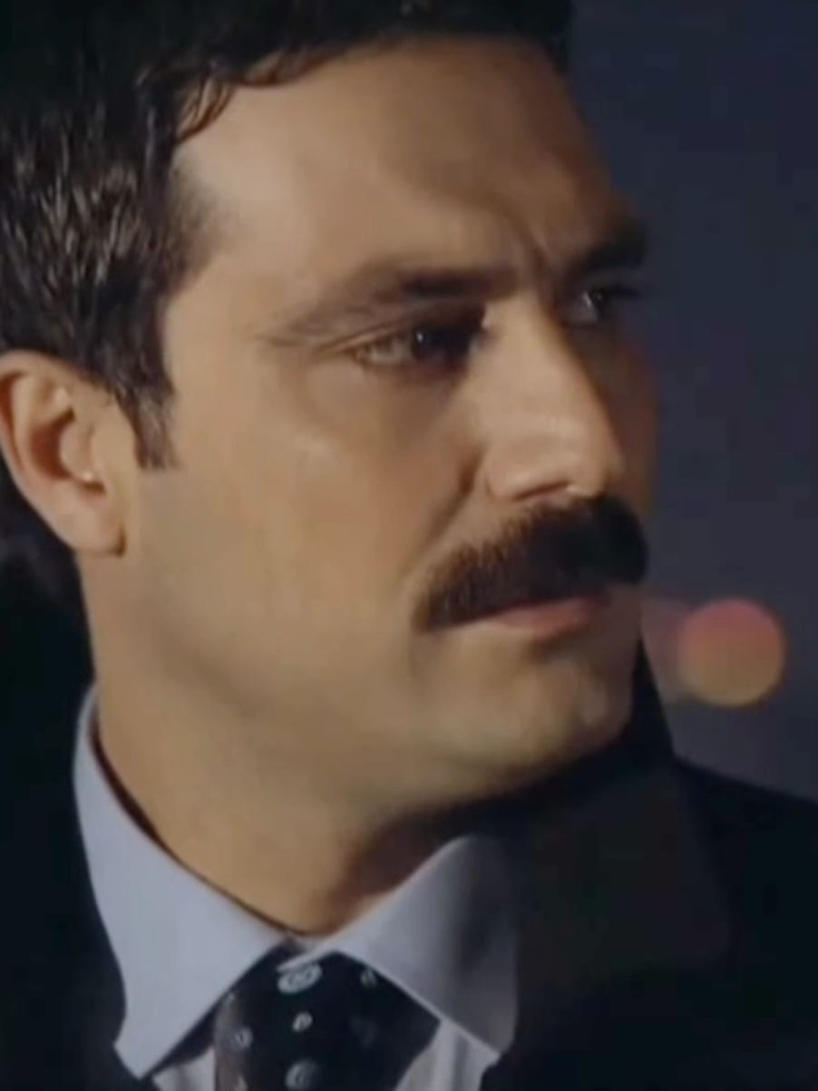 #kenanimirzalioglu #kenanimirzalıoğlu #tubabuyukustunforever #tubabuyukustunfans 