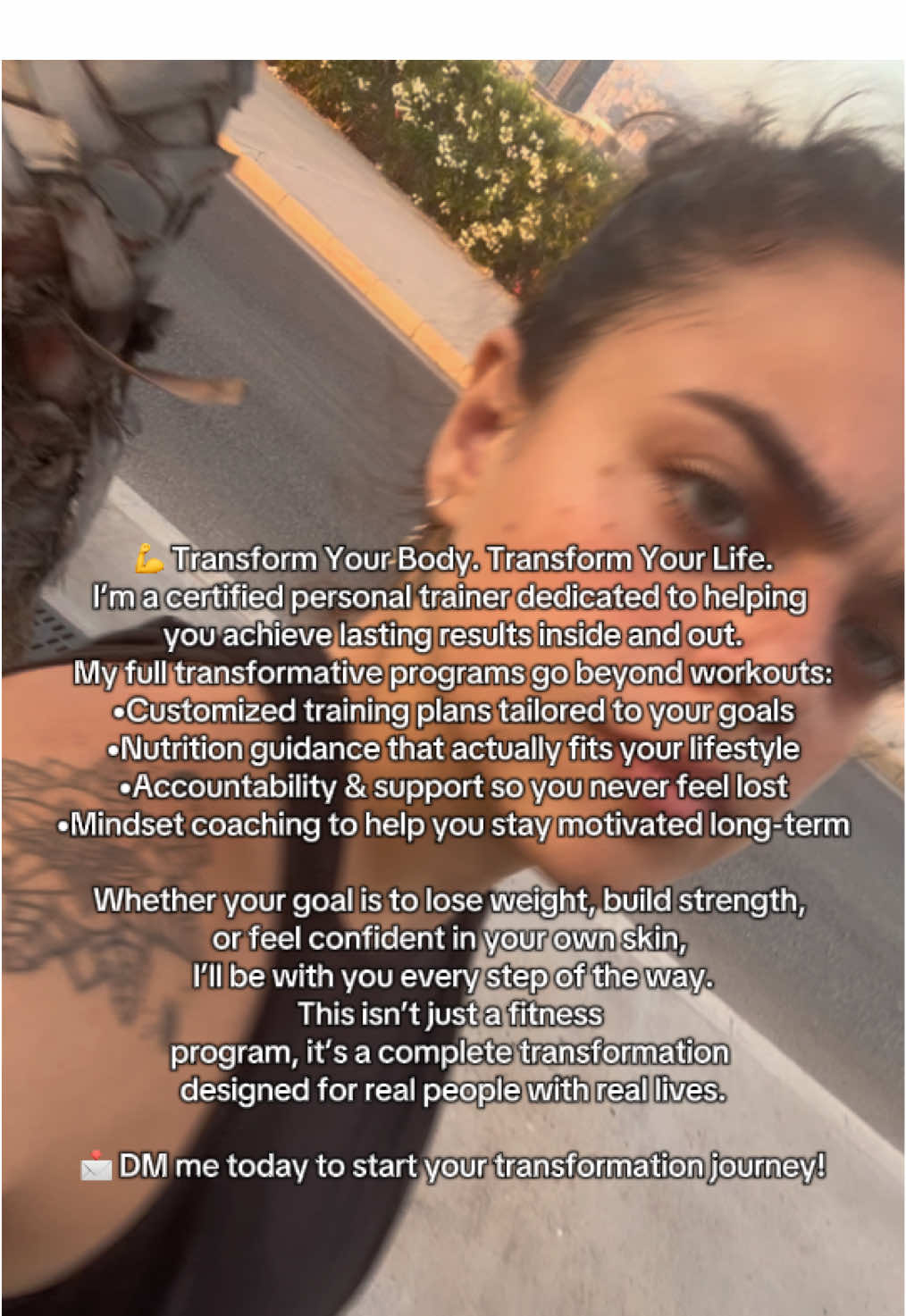 I’m just a DM away!  #personaltrainer #fyp #foryoupage #viralvideo #Fitness 