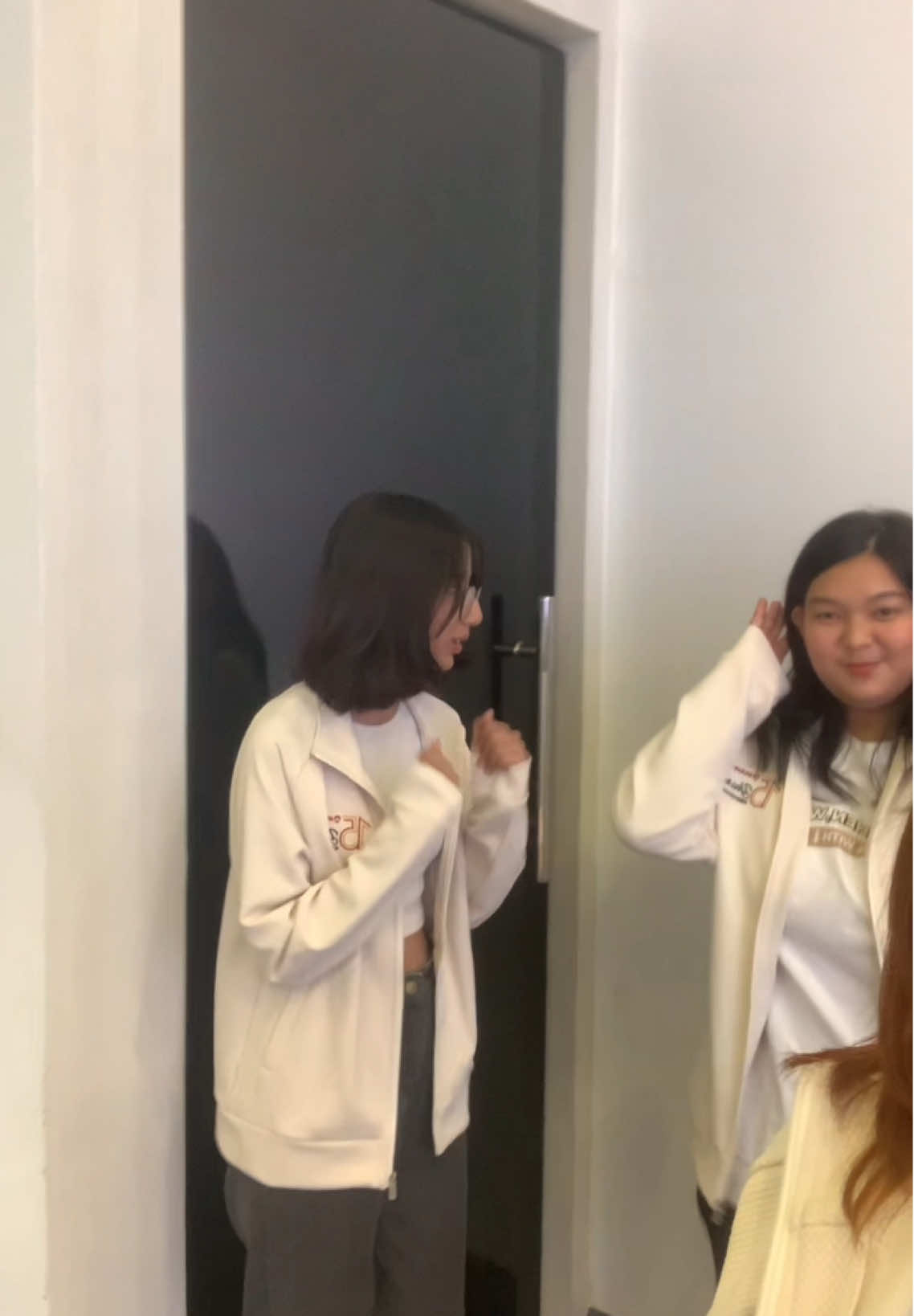 Br nyrr#fypage #foryou #ayabank #bankers @REBORN🍎 @Anna🐣 @L